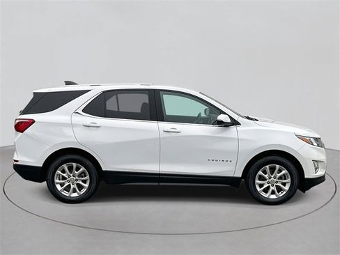 Used 2019 Chevrolet Equinox LT image 34