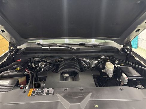 Used 2017 Chevrolet Silverado 1500 LTZ AWD/4WD image 11