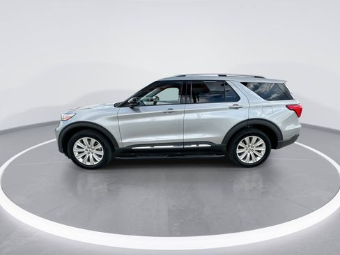 Used 2022 Ford Explorer Limited w/ Hybrid Equipment Group 310A AWD/4WD image 5