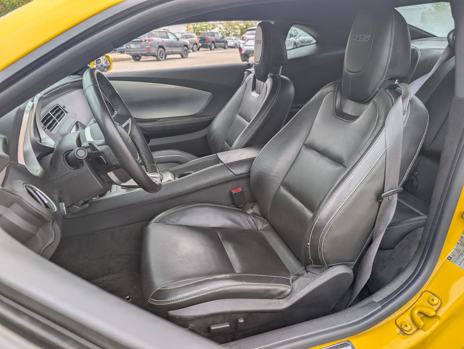 Used 2010 Chevrolet Camaro SS w/ RS Package RWD image 25
