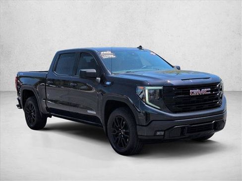Used 2023 GMC Sierra 1500 Elevation AWD/4WD image 2
