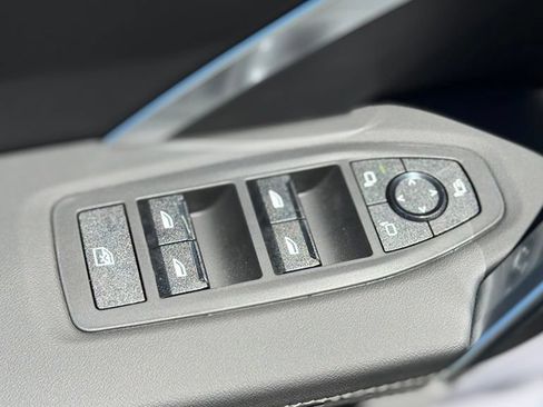 New 2026 BMW X1 xDrive28i AWD/4WD image 14