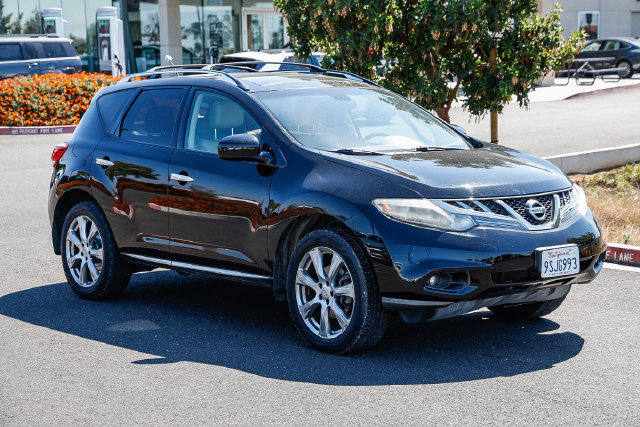 Used 2012 Nissan Murano LE w/ Platinum Pkg FWD image 6