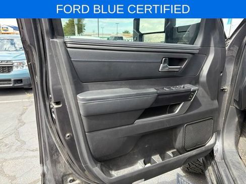 Used 2024 Toyota Tundra Platinum AWD/4WD image 17