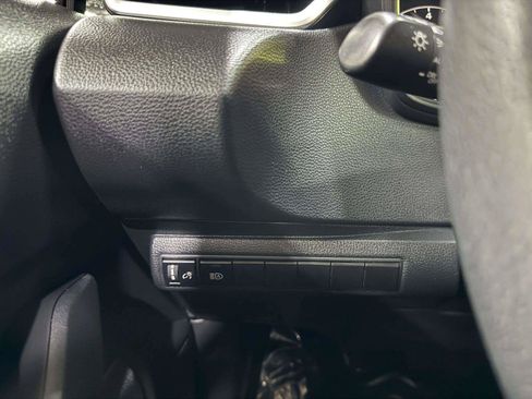 Used 2023 Toyota Corolla LE w/ Carpet Mat Package (TMS) FWD image 49