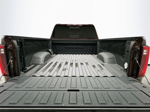 Used 2024 GMC Sierra 2500 Denali Ultimate image 28