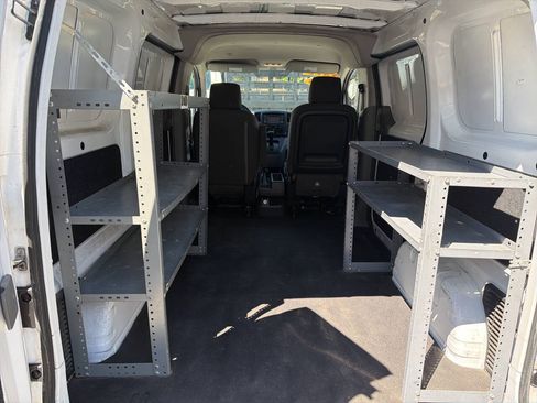 Used 2016 Nissan NV200 SV w/ Technology Package FWD image 17