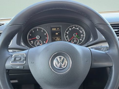 Used 2015 Volkswagen Passat 1.8T Limited Edition FWD image 22