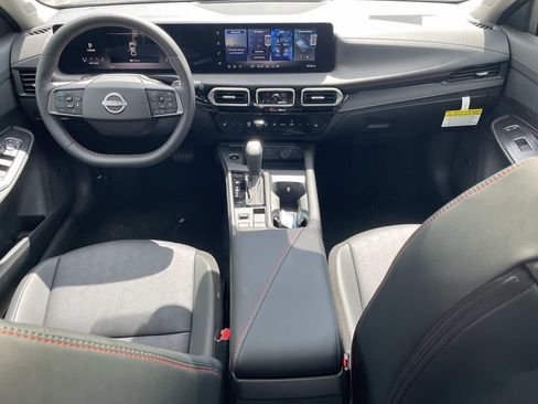 New 2026 Nissan Sentra SR w/ SR Premium Package FWD image 15