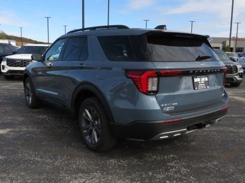 New 2026 Ford Explorer Active image 5