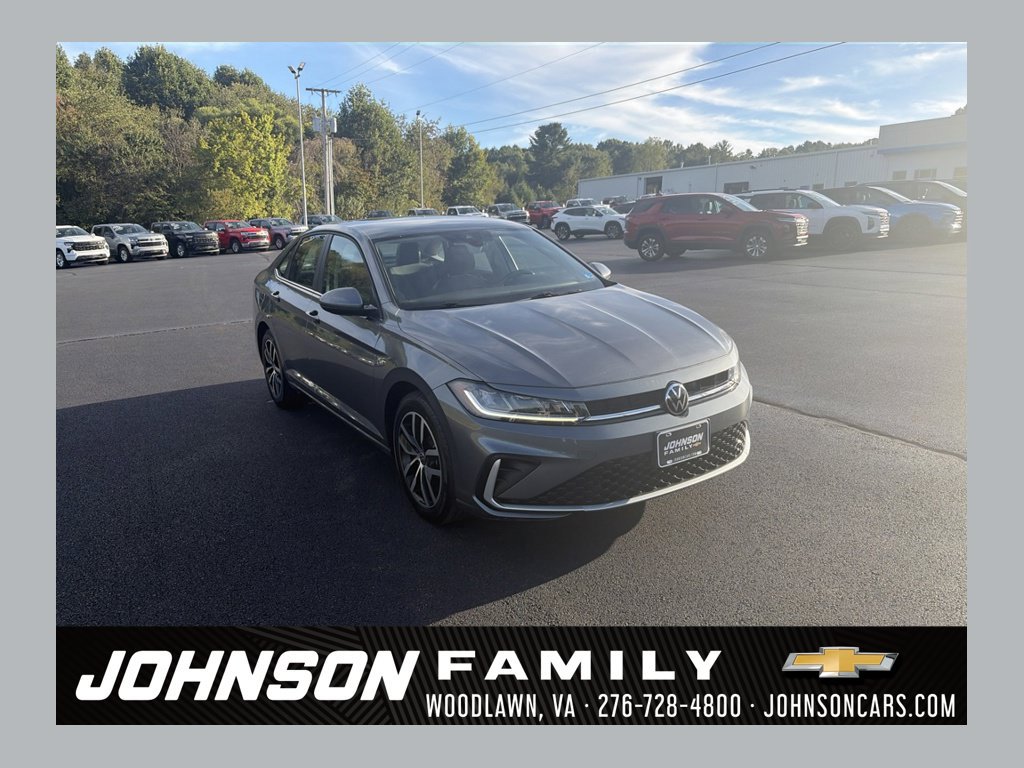 Used 2025 Volkswagen Jetta SE FWD 360° Tour