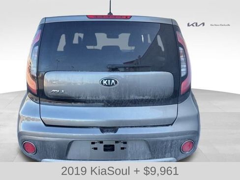 Used 2019 Kia Soul + image 7