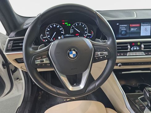 Used 2020 BMW 330i Sedan w/ Convenience Package image 19