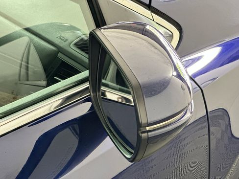 Used 2019 Honda CR-V EX image 10