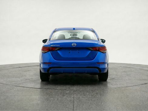 Used 2025 Nissan Sentra SV FWD image 7