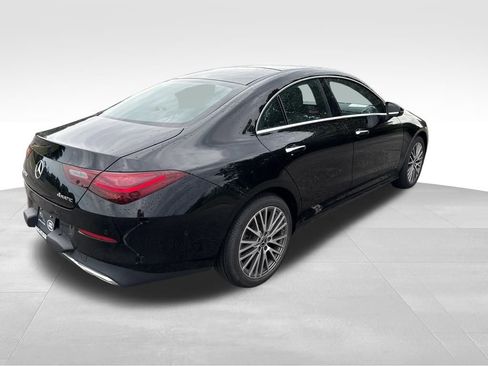 Used 2025 Mercedes-Benz CLA 250 4MATIC image 12