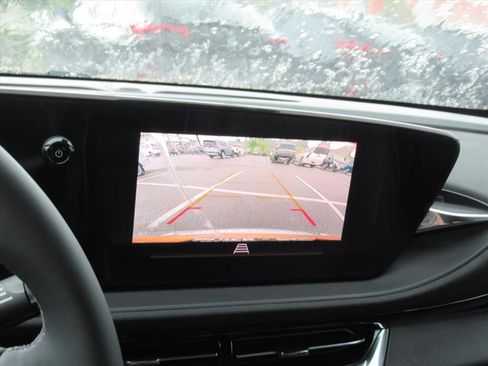 New 2025 Buick Envista Avenir image 24