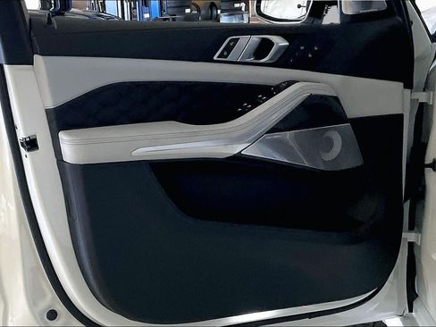 New 2026 BMW X5 M Competition w/ Executive Package AWD/4WD image 10