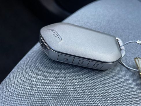 Used 2025 Kia K4 LXS image 21