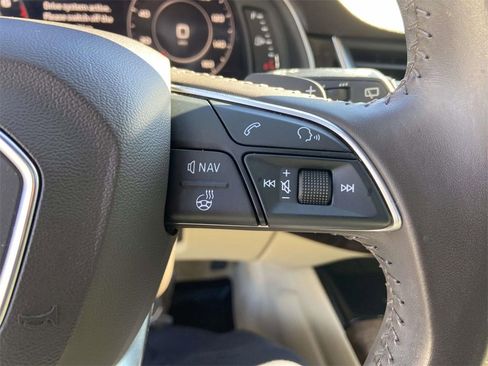 Used 2019 Audi Q7 3.0T Premium Plus w/ Premium Plus Package image 32