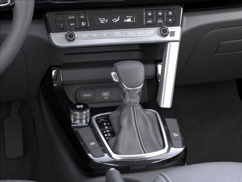 Used 2026 Kia Seltos S FWD image 23