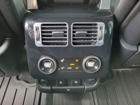 Used 2021 Land Rover Range Rover Westminster Edition image 26