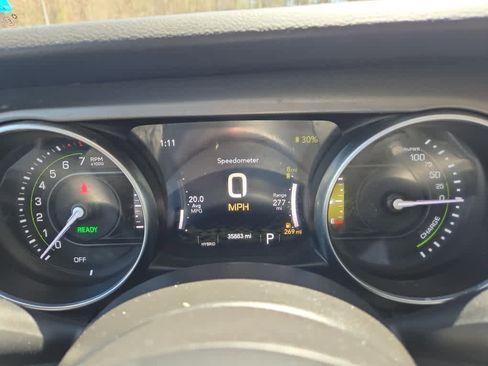 Used 2023 Jeep Wrangler Unlimited AWD/4WD image 23