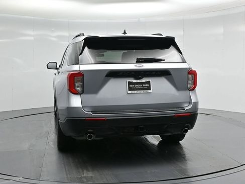 Certified 2023 Ford Explorer ST-Line w/ Class IV Trailer Tow Package image 32