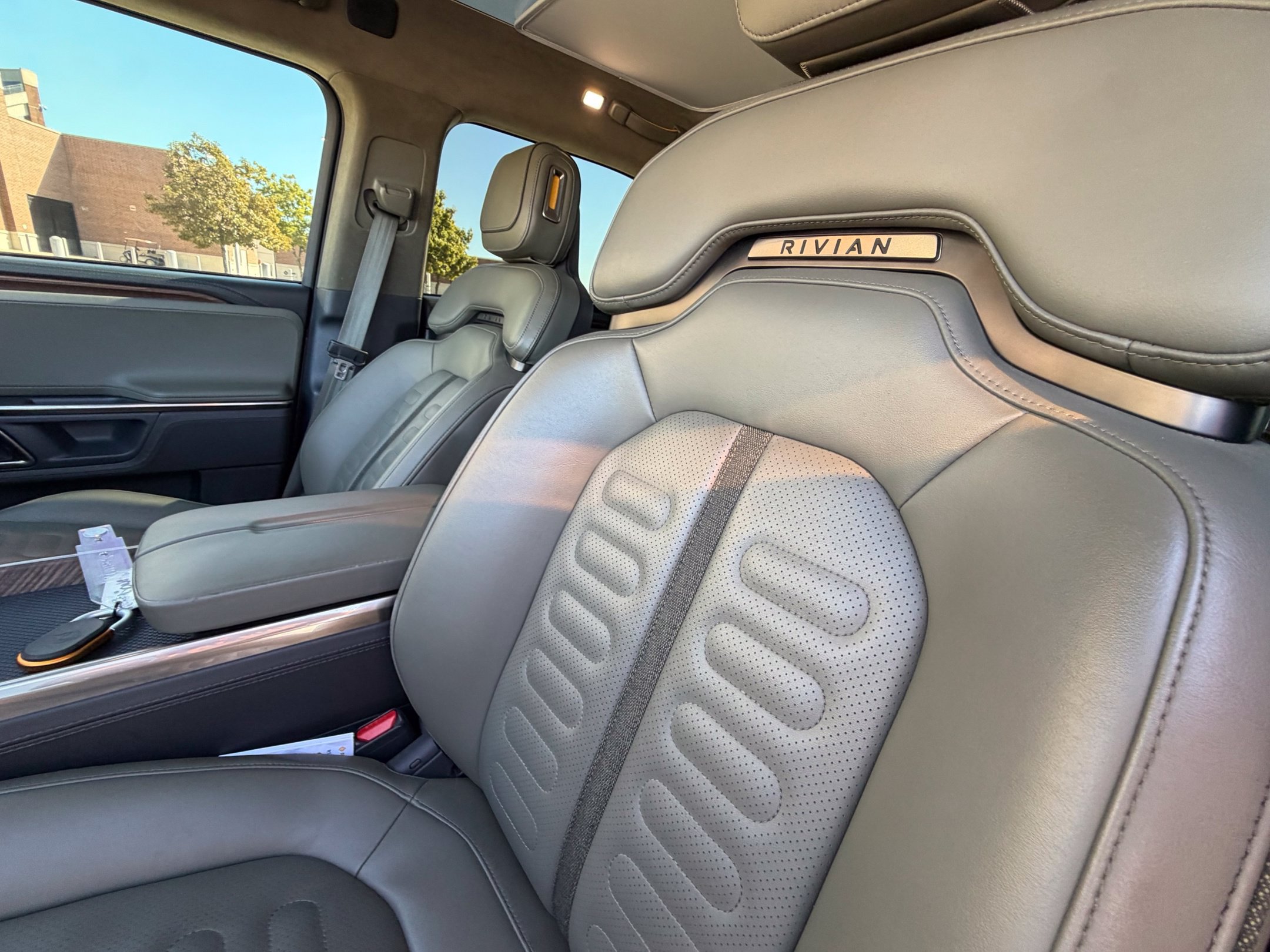 Used 2023 Rivian R1T Adventure Quad AWD/4WD image 22