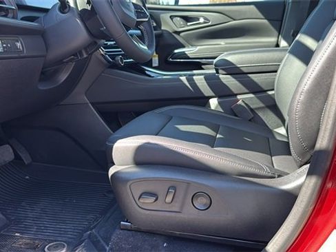 New 2026 Chevrolet Traverse LT image 19