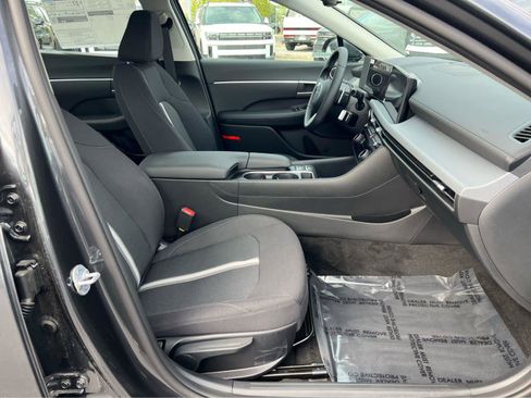 New 2026 Hyundai Sonata SEL AWD/4WD image 17