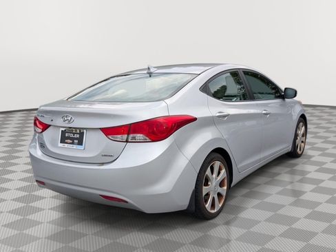 Used 2012 Hyundai Elantra Limited w/ Technology Pkg 5 FWD image 5