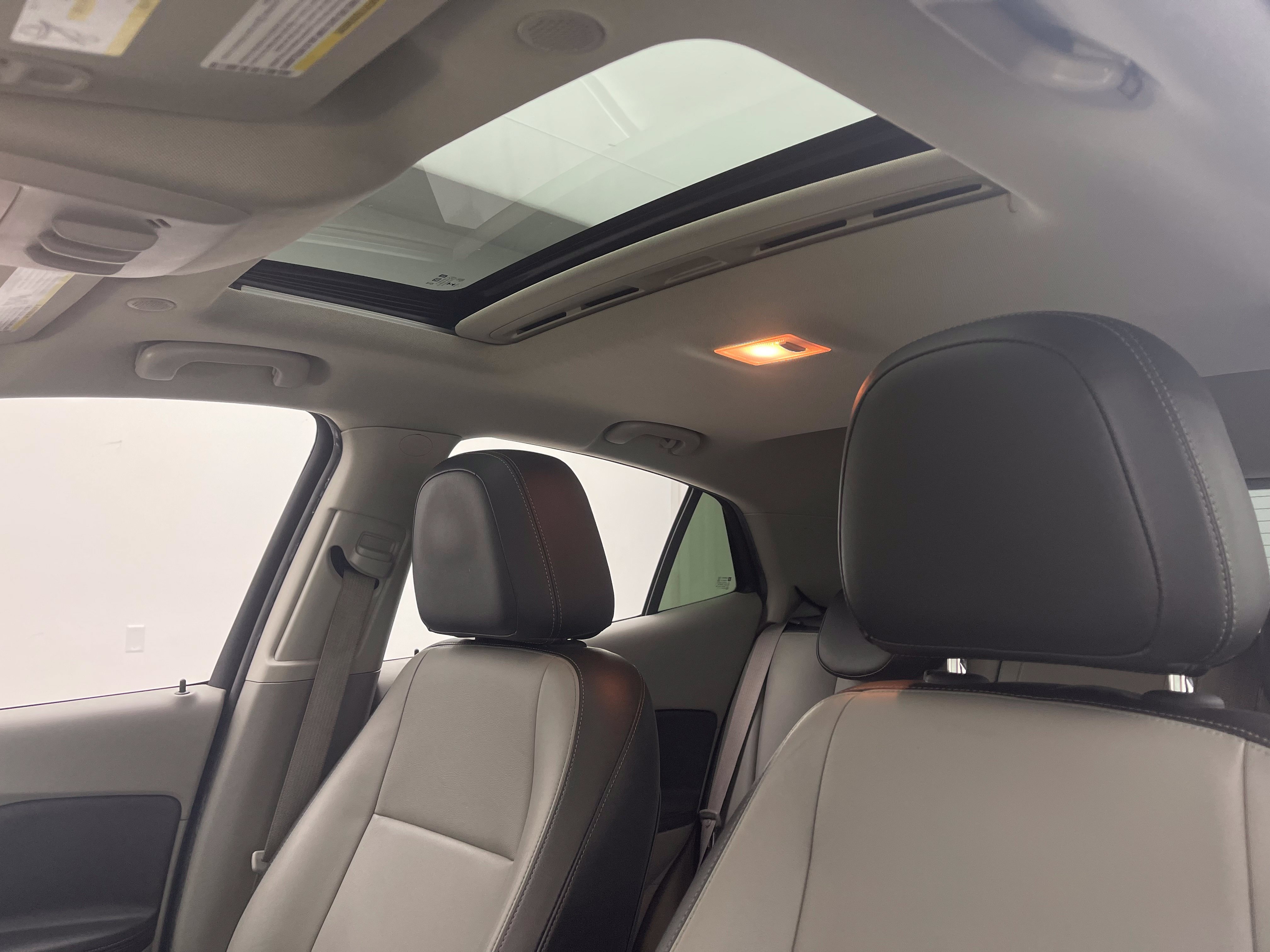 Used 2016 Buick Encore Leather FWD image 5