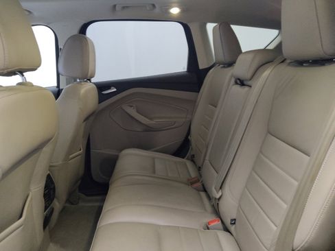 Used 2016 Ford Escape Titanium image 18