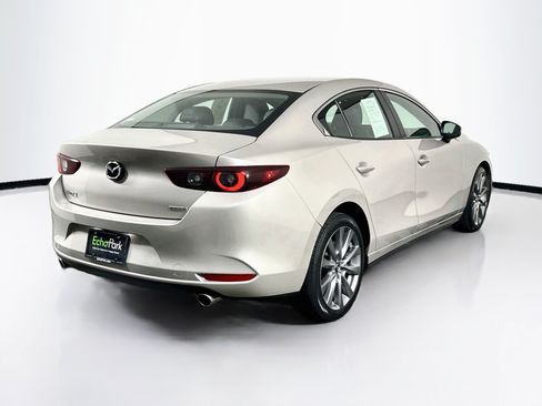 Used 2024 MAZDA MAZDA3 s FWD image 9