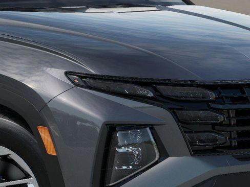 New 2026 Hyundai Tucson SE image 9
