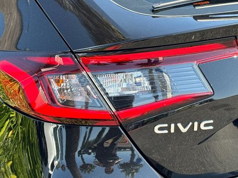 Used 2022 Honda Civic EX-L image 29