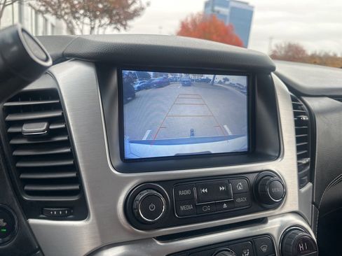 Used 2018 GMC Yukon SLT image 8