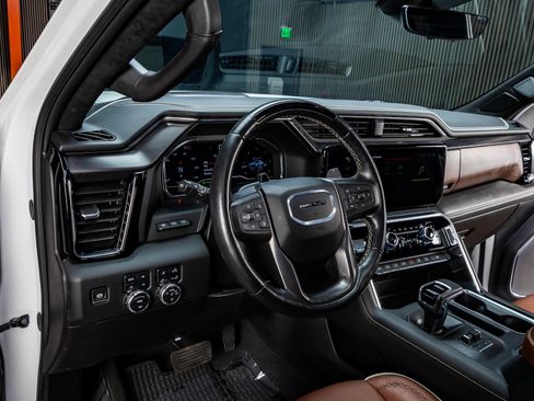 Used 2024 GMC Sierra 1500 Denali Ultimate AWD/4WD image 24