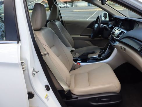 Used 2013 Honda Accord EX-L image 22