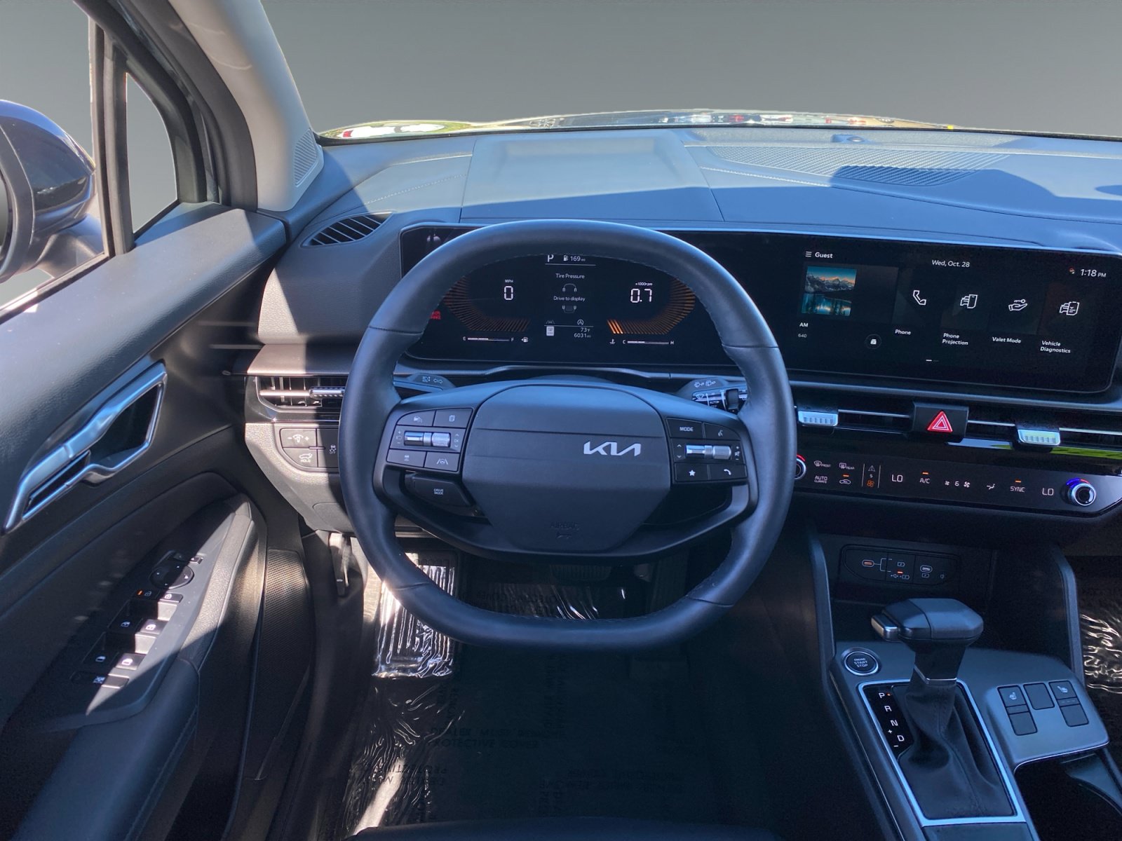 Used 2026 Kia Sportage EX FWD image 12