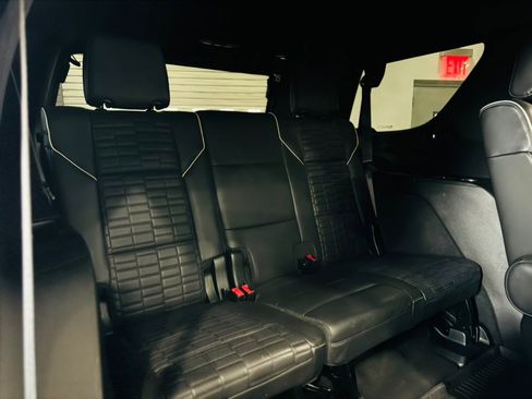 Used 2021 Cadillac Escalade Premium Luxury Platinum w/ LPO, Radiant Package image 25