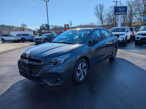 Used 2023 Subaru Legacy Premium image 6