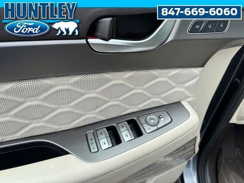 Used 2020 Hyundai Palisade Limited AWD/4WD image 23