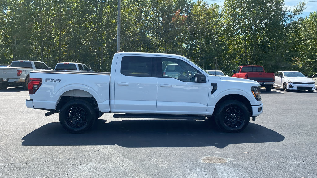 New 2026 Ford F150 XLT w/ Equipment Group 302A MID AWD/4WD image 4