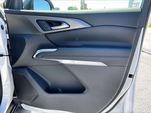 New 2026 Chevrolet Traverse LT w/ LPO, Floor Liner Package FWD image 28
