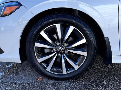 Used 2023 Honda Civic EX image 7