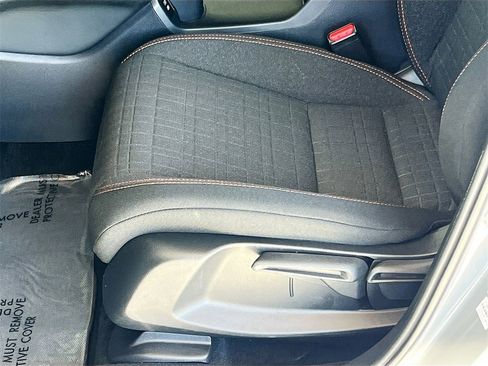 Used 2025 Honda HR-V Sport image 18