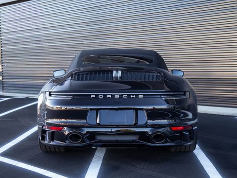 Certified 2024 Porsche 911 Carrera S RWD image 6