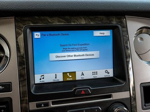 Used 2017 Ford Expedition Limited w/ Equipment Group 301A RWD image 28